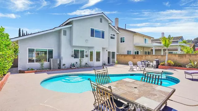 25866 Greenhill, Lake Forest, CA 92630