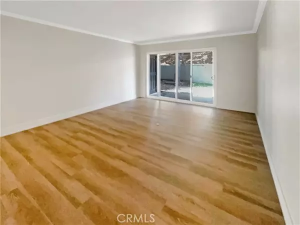 Escondido, CA 92029,1564 Tanglewood LN 11