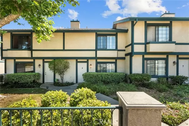 Sylmar, CA 91342,15230 Roxford Street 61