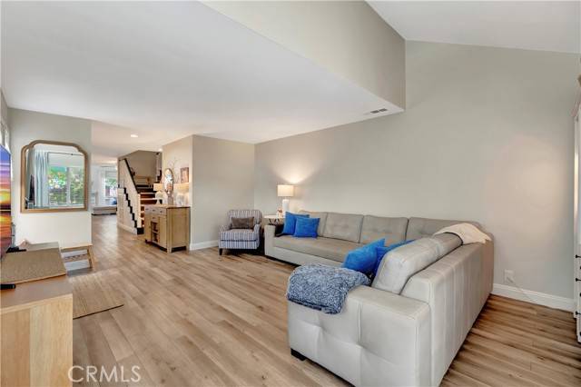 Huntington Beach, CA 92648,516 19th ST
