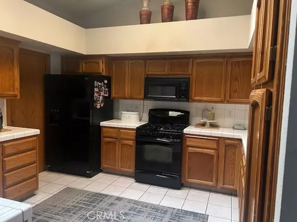 Merced, CA 95348,378 St Michelle CT