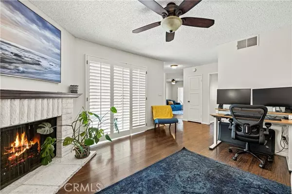 15614 Crestview LN 63, Granada Hills, CA 91344