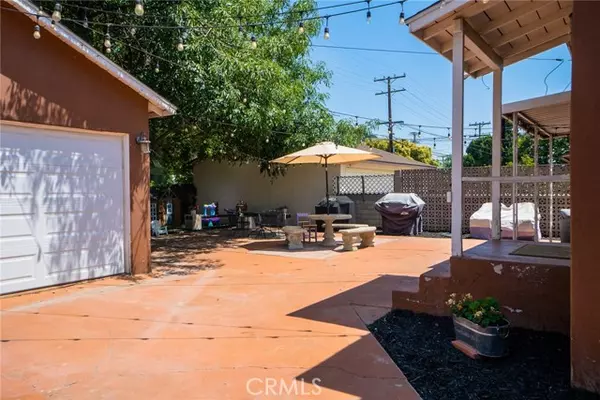 Rialto, CA 92376,321 N Orange AVE