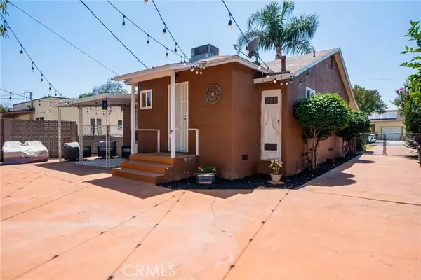 Rialto, CA 92376,321 N Orange AVE
