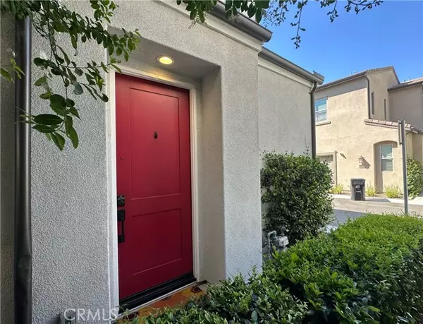 Corona, CA 92883,4173 Horvath ST 104