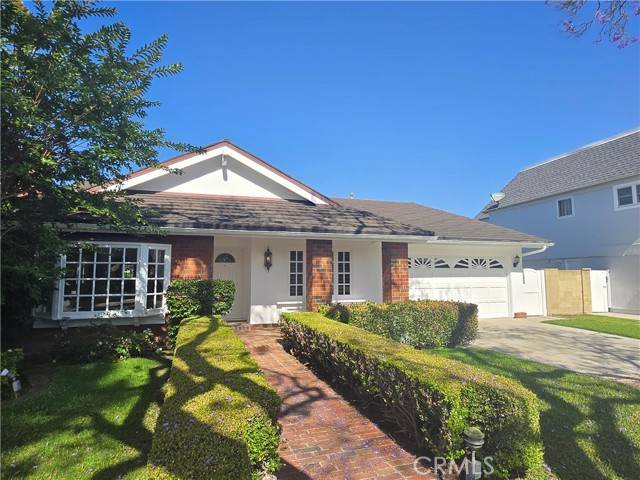 10281 Kings ST, Los Alamitos, CA 90720