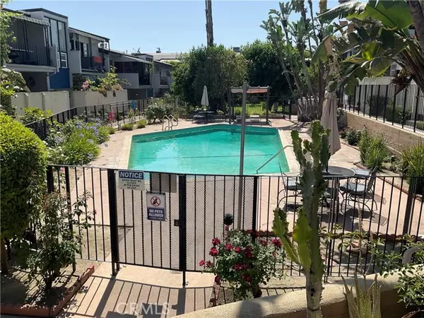 North Hollywood, CA 91606,6259 Coldwater Canyon AVE 13