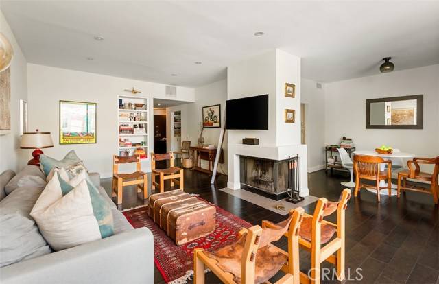 West Hollywood, CA 90069,930 N Wetherly DR 201