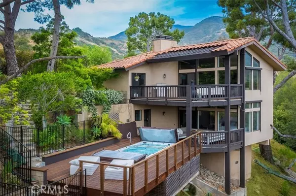 1960 Polaris DR, Glendale, CA 91208