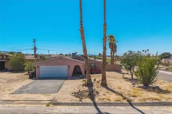 Twentynine Palms, CA 92277,5616 Cahuilla AVE
