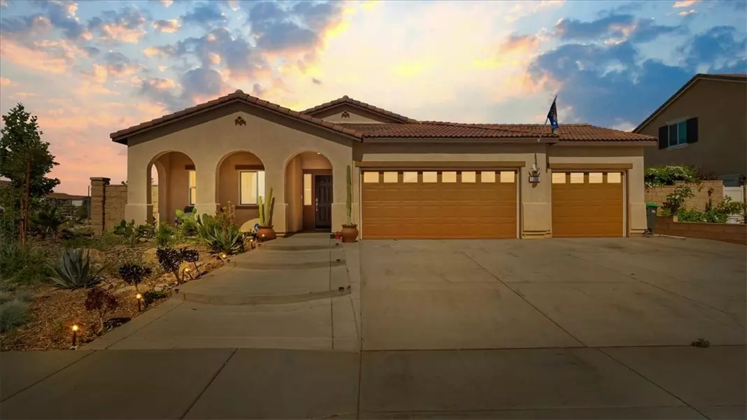 2114 El Nido AVE, Perris, CA 92571