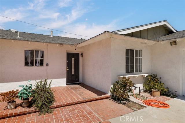 West Hills, CA 91304,7729 Sedan AVE