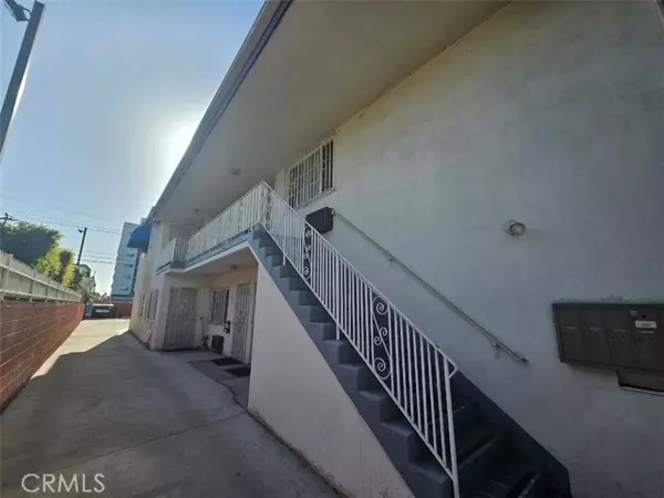 Los Angeles, CA 90006,981 S Catalina ST