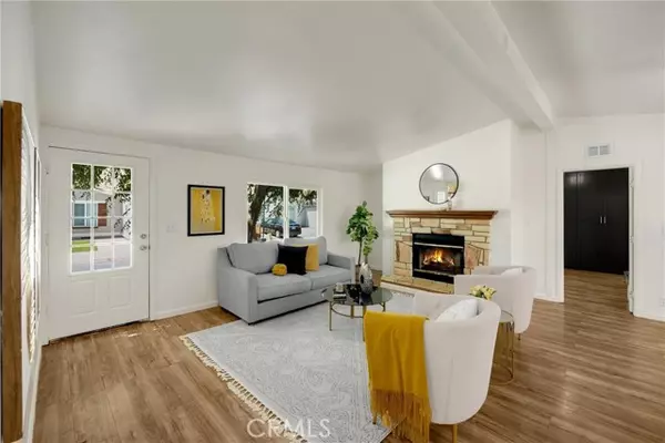 Colton, CA 92324,700 E Washington ST 220