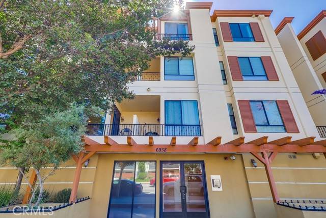 North Hollywood, CA 91605,6938 Laurel Canyon BLD 101