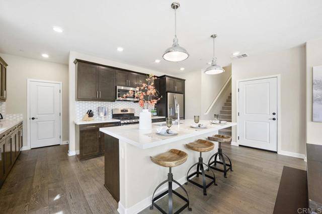 San Diego, CA 92127,16755 Coyote Bush DR 15