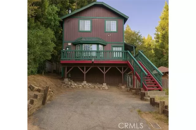 Crestline, CA 92325,23690 Hillside DR