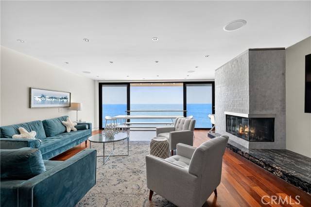 Laguna Beach, CA 92651,102 Blue Lagoon