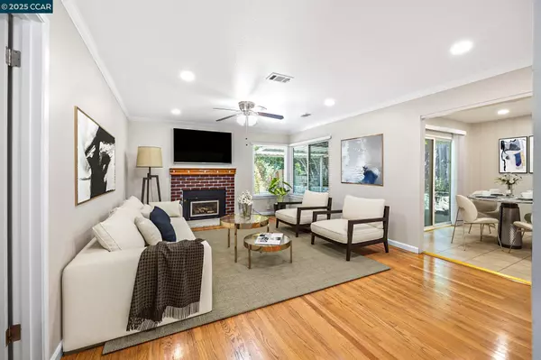 4816 Meadowbrook Dr, Richmond, CA 94803