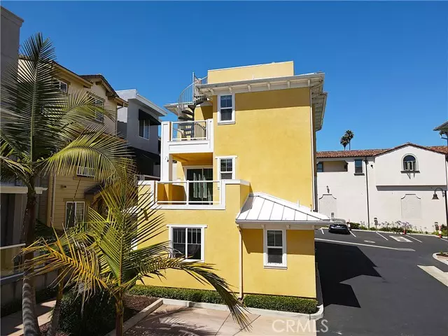 Pismo Beach, CA 93449,393 Wadsworth AVE