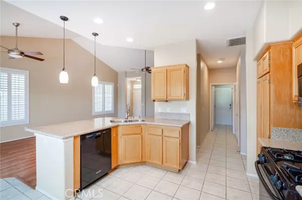 San Jacinto, CA 92583,819 Camino De Plata