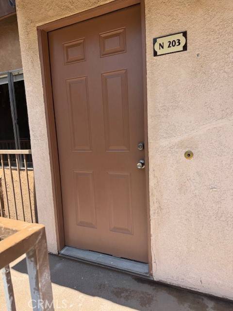 994 La Costa DR N203, Corona, CA 92879