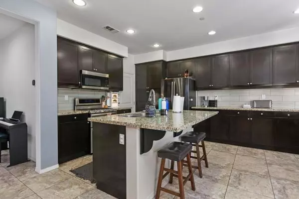 San Marcos, CA 92069,360 Calle Vela