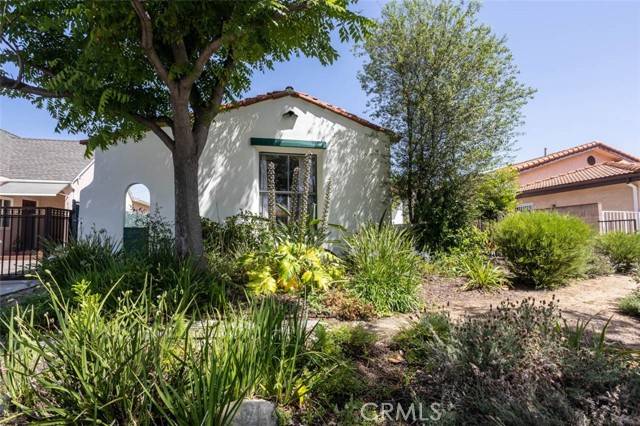 989 Coronado DR, Glendale, CA 91206