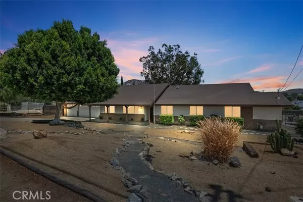 2703 Reservoir DR, Norco, CA 92860