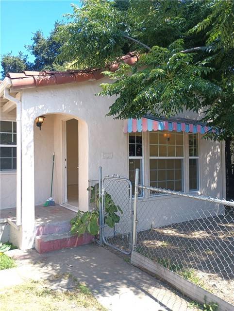 Pomona, CA 91767,1580 N Orange Grove AVE