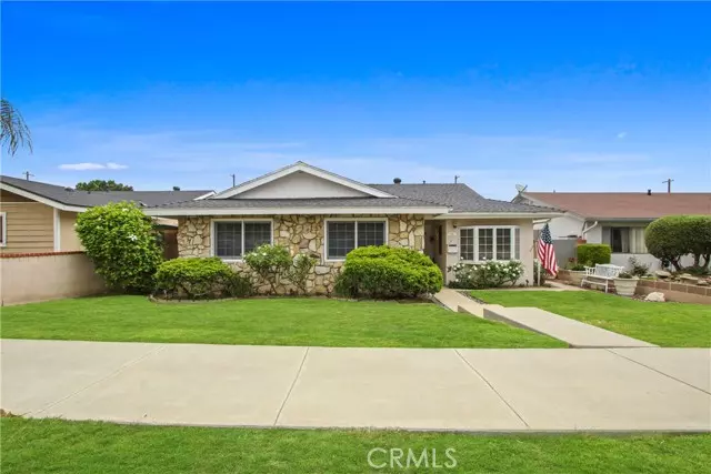 1116 Westmont DR, San Pedro, CA 90731