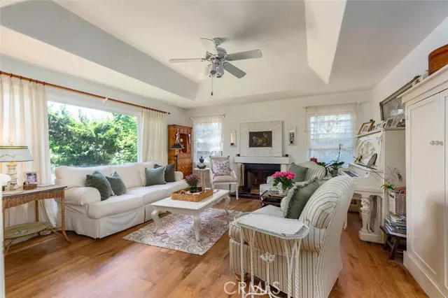 869 Phillips ST, Vista, CA 92083