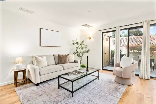 1312 S Villa, Walnut Creek, CA 94595