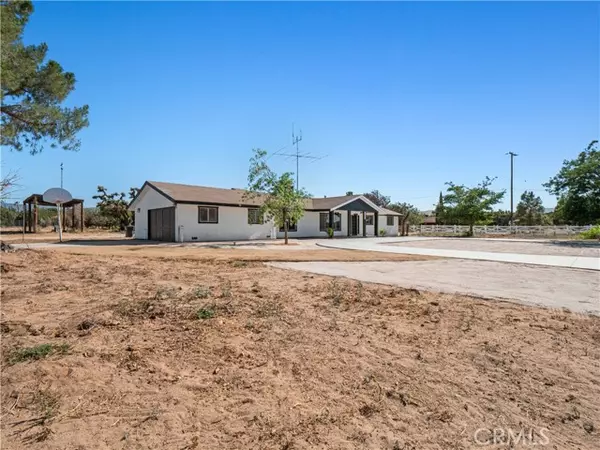 Palmdale, CA 93551,2350 W Avenue N12
