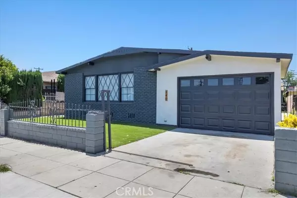 Long Beach, CA 90805,140 E 69th ST