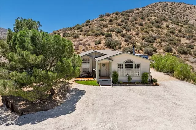 33415 Oracle HL, Palmdale, CA 93550