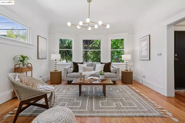 Berkeley, CA 94704,2132 Haste St
