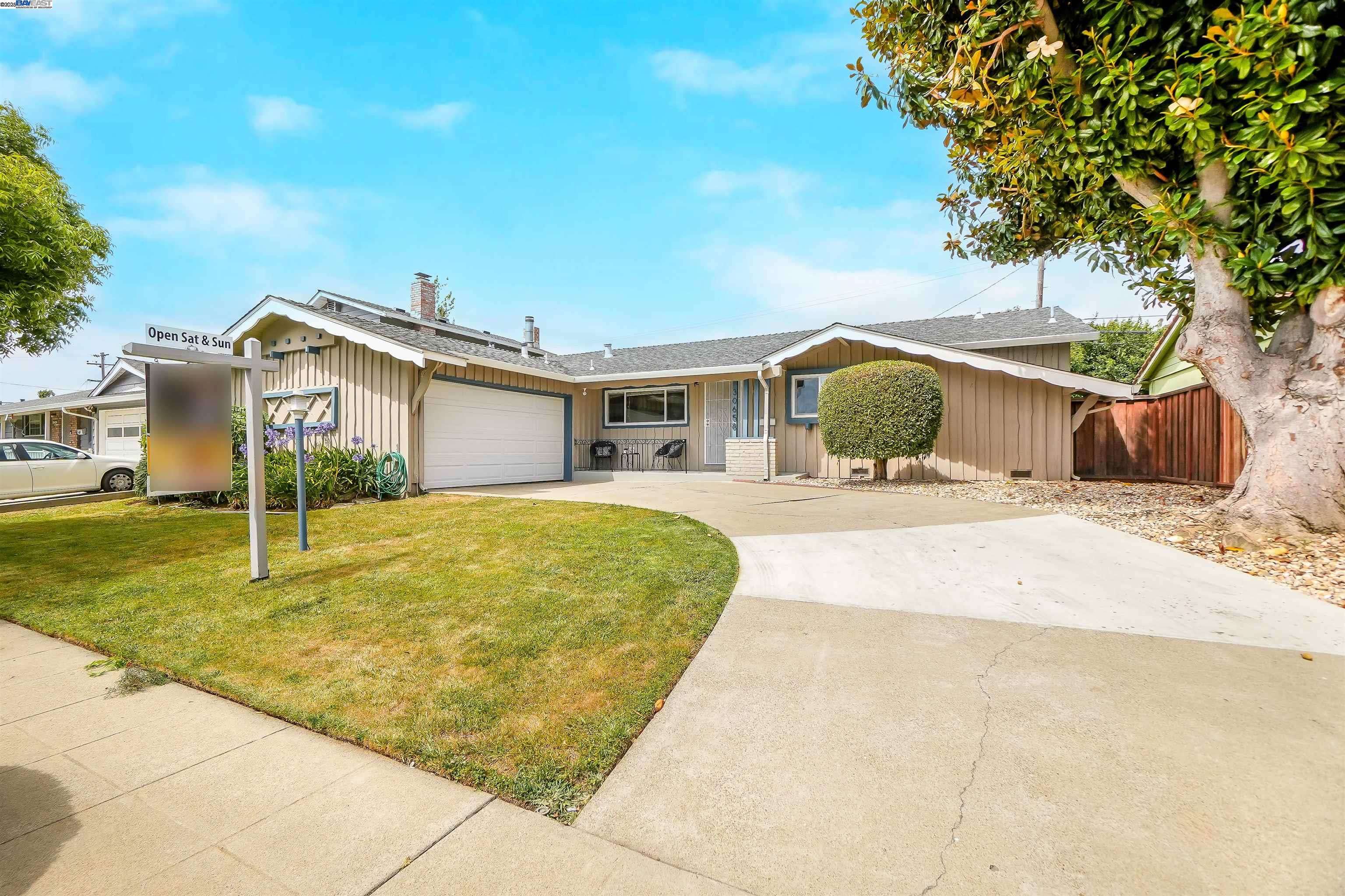 Hayward, CA 94544,30658 Vanderbilt St