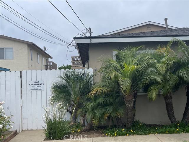 2408 England ST A, Huntington Beach, CA 92648