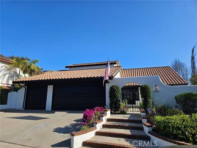 26982 Pueblonuevo DR, Mission Viejo, CA 92691