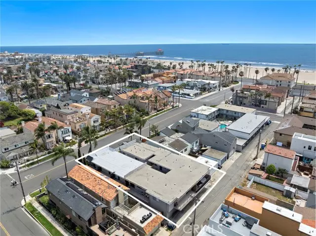 Huntington Beach, CA 92648,221 10th ST
