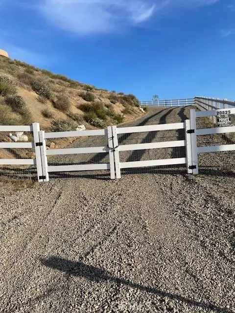 Perris, CA 92570,20825 Lakemount CT