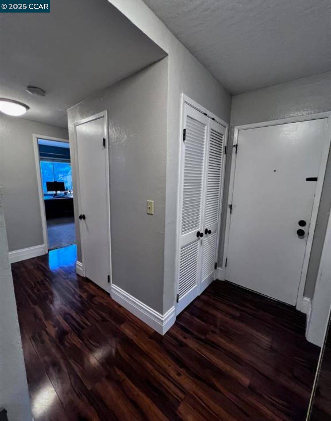 Concord, CA 94518,1093 Mohr Ln C