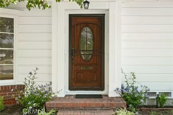 Arcadia, CA 91007,406 S Golden West AVE