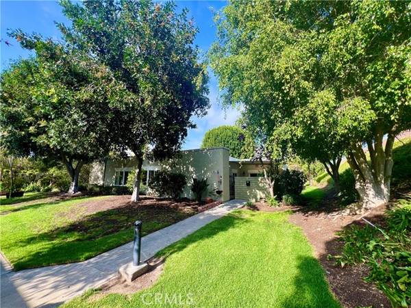 3001 Via Buena Vista C, Laguna Woods, CA 92637