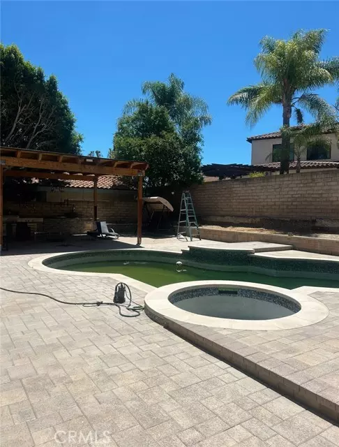 West Hills, CA 91304,23774 Burton ST