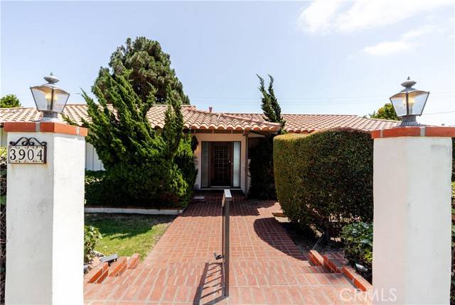 Rancho Palos Verdes, CA 90275,3904 Exultant DR