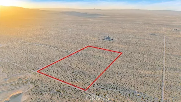 Adelanto, CA 92301,4625511 60000 Drifting Sands Rd