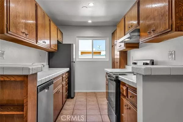 Encino, CA 91316,5414 Newcastle AVE 49