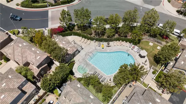 Lake Forest, CA 92610,51 Rue Monet